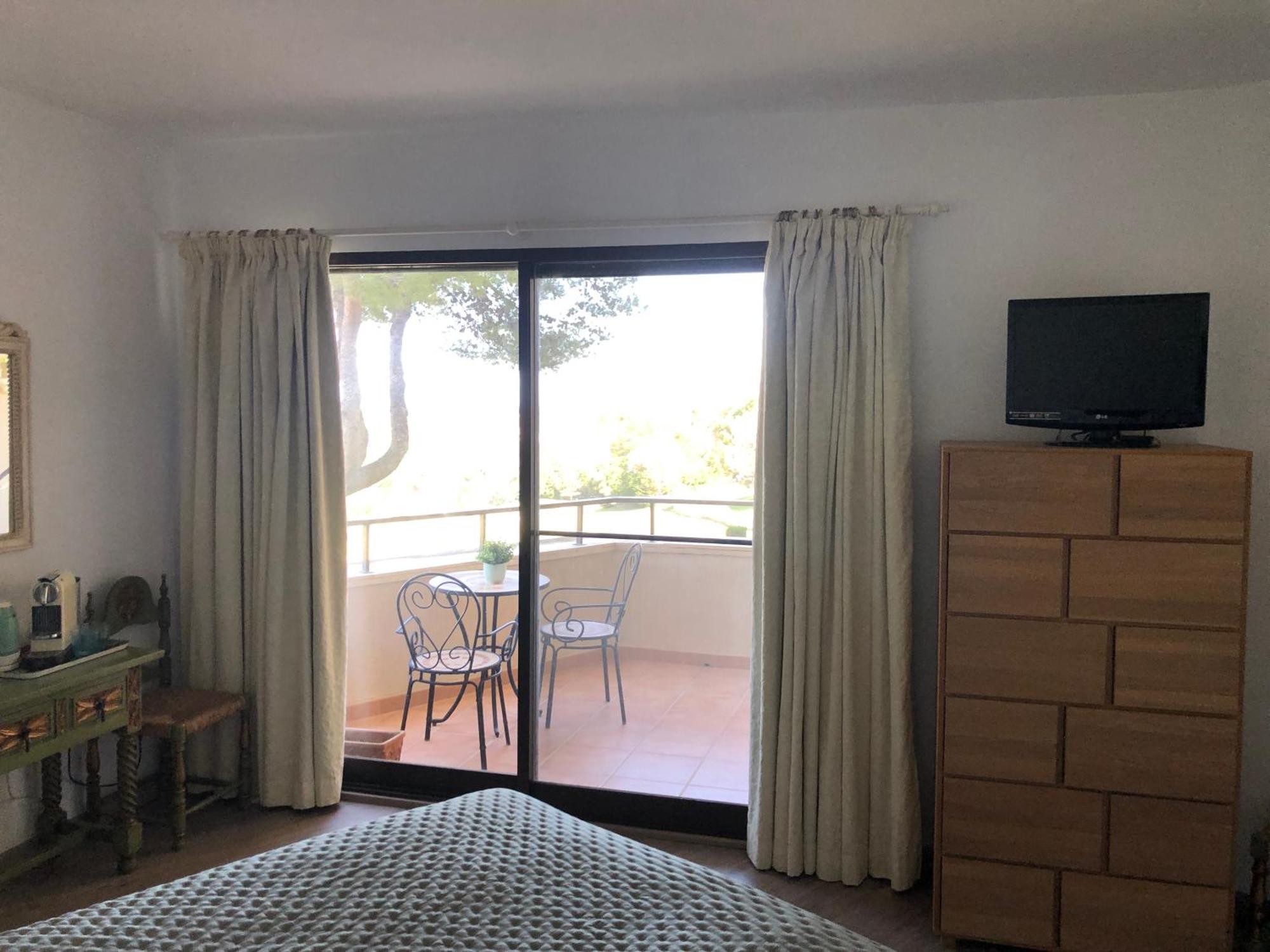 Habitacion Deluxe Con Bano Privado En Atalaya Apartagolf, Estepona Exteriér fotografie